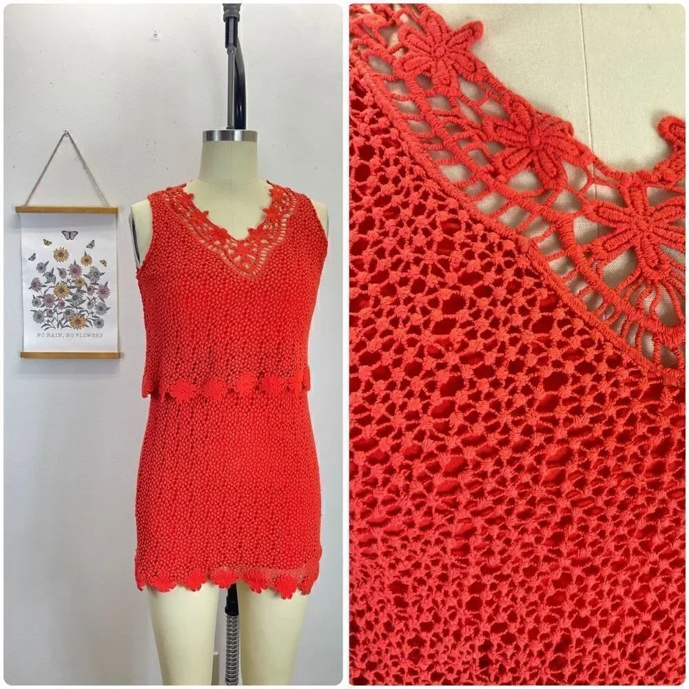 Topshop- Fitted Lace Dress Poppy ReD